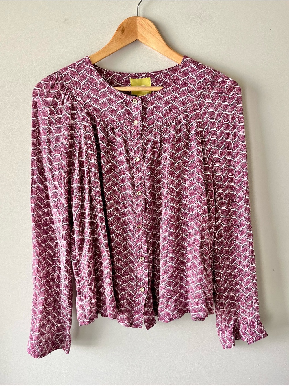 Maeve Button-Front Peasant Blouse in Mauve Print Size Medium - Bohemian Casual